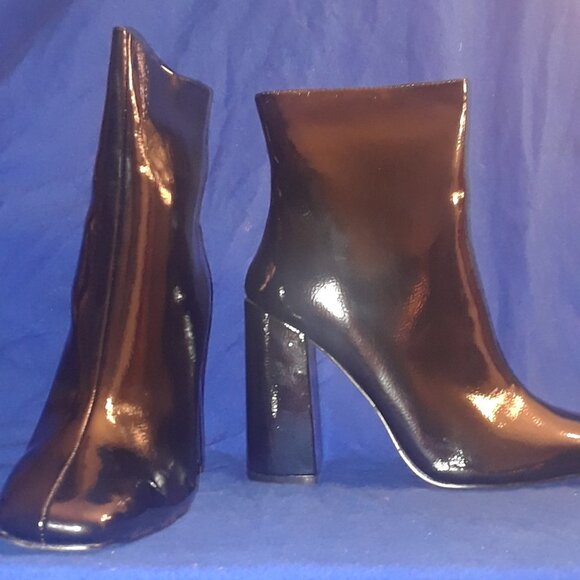 Magnum- Squared Toe Booties - Picture 7 of 7